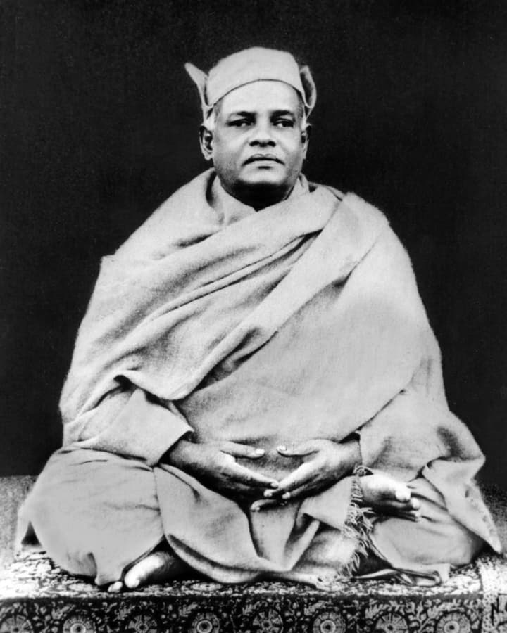 Swami Saradananda (Sarat Maharaj), who resolved to build the house and carried its debt.